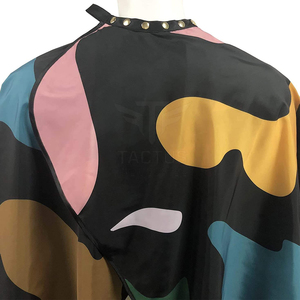 เสื้อคลุมสำหรับร้านเสริมสวยพร้อมแต่งผม, เสื้อคลุมสำหรับแต่งผมปรับได้ระบายอากาศได้ดีเป็นมิตรกับสิ่งแวดล้อม - Product Image 3