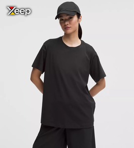 เสื้อยืดผู้หญิง XEEP แบบลำลอง น้ำหนักเบา เหมาะสำหรับออกกำลังกาย ผ้าถักผสมสแปนเด็กซ์/คอตตอน ปักลายเรียบง่าย ทรงหลวม แขนสั้น - Product Image 1