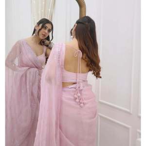 Sari pour femmes de créateur avec broderie de sequins et de fils - Product Image 1