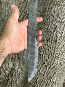 Cuchillo de caza largo de acero de Damasco hecho a mano con hoja en bruto y funda de cuero, punta caída de 8 pulgadas, venta al por mayor A&M ENTERPRISES - Product Image 1
