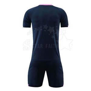 Maillot de football court personnalisé pour supporters et joueurs – Nouvelle saison – Ensemble de football rouge et blanc pour club – 100 % polyester respirant – Tenue d'équipe - Product Image 2