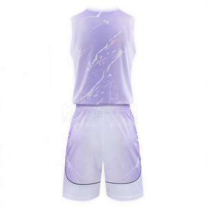 Uniforme de Baloncesto 2026 Fabricado en Pakistán, 100% Poliéster, Absorbente de Humedad, Disponible en Varios Tamaños, Colores y Estilos, Adecuado para - Product Image 2