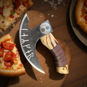 Cortador de Pizza con Forma de Hacha del Árbol de la Vida Yggdrasil, Hecho a Mano por A&M Enterprises, con Hoja Grabada con Runas y Mango de Madera Envuelto en Cuero - Product Image 4