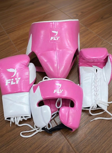 Nuevo conjunto de entrenamiento de boxeo Fly, hecho a medida, con guantes de boxeo Fly Lace Up y kit de sparring. - Product Image 5