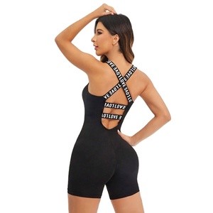 ชุดโยคะฟิตเนสสำหรับผู้หญิงชุดบราออกกำลังกายยกกระชับสะโพกชุดเล่นกีฬาวิ่งจ๊อกกิ้งเทรนด์ใหม่ออกแบบโลโก้ได้ตามต้องการ - Product Image 2