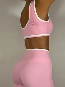 Ensemble de yoga personnalisé pour femmes en gros : Soutien-gorge de sport et ensemble de yoga sans couture pour la course et la gym avec taille croisée en V - Product Image 5