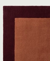 Karpet Bulu Pendek Persegi Panjang HARI ENTERPRISES Orange Wool dengan Pinggiran Merah, Alas Lateks, Model HE318, untuk Ruang Tamu dan Kamar Tidur, Gaya Modern