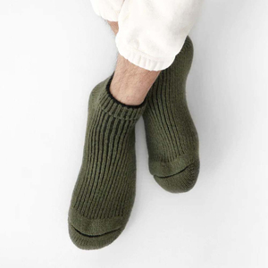 Wholesale Ankle <b>Socks</b> Solid Green Knitted Breathable Casual Wear for Adults Standard <b>Thickness</b> No Show Style - Product Image 2
