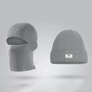Vente en gros de cagoules intégrales en polaire pour l'hiver, chapeaux thermiques pour le froid, masques de ski en peluche pour moto et activités de plein air, cagoules personnalisées - Product Image 3