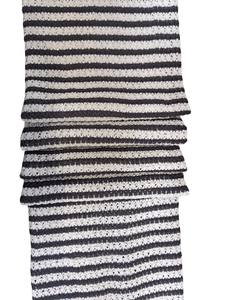 Tela de encaje de ganchillo peinado a rayas en marrón oscuro y beige, transpirable y ligera, ideal para vestidos de mujer y niña. - Product Image 5