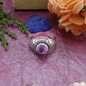 Anillo de Plata 925 con Amatista Morada Estilo Turco para Mujer, con Engaste de Bisel y Patrón Retro, Anillo de Plata Oxidada, Joyería al por Mayor - Product Image 5