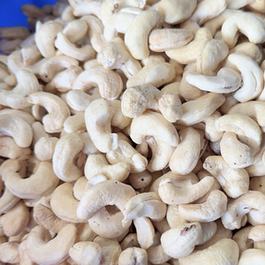 Noix de cajou grillées du Vietnam, bio, entières, W320, Santigo Ltd, prix usine, sans taxes - Product Image 1