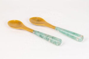 Artizon Studio - Offre Spéciale : Cuillères à Salade en Résine, Nouveau Design, Ustensiles de Service pour Salade, Compatibles Lave-Vaisselle et Micro-ondes, Couleurs Personnalisables - Product Image 4