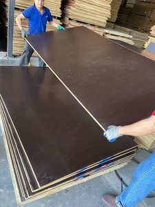 18mm <b>Black</b> Film Faced Plywood Marine Construction Formwork Phenolic Board Wholesale Prices Hardwood Plywood <b>Sheet</b> - Product Image 6