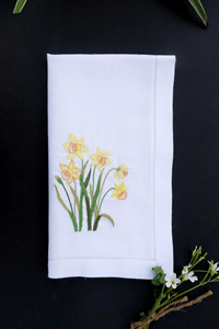 ผ้าลินินสไตล์ยุโรปที่ได้รับแรงบันดาลใจจากฤดูใบไม้ผลิ นุ่มนวลแต่แข็งแรง พร้อมลายปักดอกฟอร์เก็ตมีน็อต เพิ่มความอบอุ่นให้กับงานแต่งงาน งานอีเว้นท์ และการรับประทานอาหารในชีวิตประจำวัน - Product Image 2