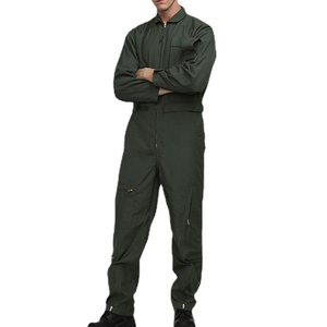 Combinaison de pilote unisexe en microfibre imperméable vert foncé, uniforme de vol avec fermeture éclair intégrale et multiples poches pour utilisation en avion. - Product Image 2