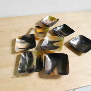 Cuenco Cuadrado de Alta Calidad Hecho a Mano con Cuerno de Búfalo y Toro, Vajilla Premium a Precio Económico - Product Image 2