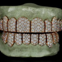 Vente en gros Orave Luxury Christian Grillz dentaires en argent 925 personnalisés avec diamants VVS de laboratoire taille brillant, entièrement sertis, numérisation dentaire 3D, processus rapide