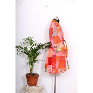 Kimono y Bata de Algodón Puro 100% Hechos a Mano, de Lujo, Vintage, con Estampado Floral Kantha, Cortos, Transpirables y Suaves para Mujer, para Invierno - Product Image 5