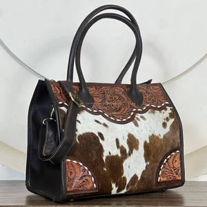 Sac fourre-tout bohème en cuir véritable, motif en cuir de vachette brodé à la main, sac à bandoulière pour femme toutes saisons pour un usage quotidien - Product Image 3