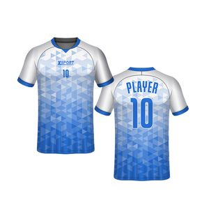 Camiseta de Fútbol Personalizada de Manga Corta, Diseño Nuevo y de Alta Calidad, en Blanco y Rojo - Product Image 3