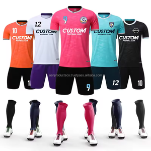 Custom High Quality Unisex Retro Soccer Uniform Sets Blank Football Club Jerseys Printed Logo Name Number Breathable 100% - Product Image 3
