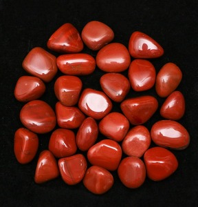 Piedras de Jaspe Rojo Natural Pulimentadas de 18-25 mm, Forma Libre, para Decoración del Hogar, Feng Shui y Manualidades - Product Image 3