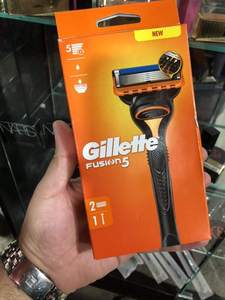 Gillette <strong>Mach</strong> <strong>3</strong> Men's <strong>Razor</strong> Blades, 12 Blade Refills for sale at wholesale price - Product Image 2