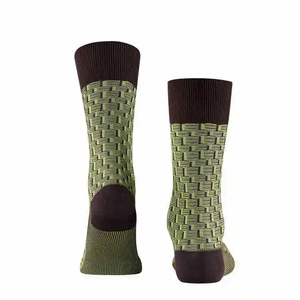 Fabricant de chaussettes de sport OEM ODM, prix d'usine premium, commandes en gros, chaussettes athlétiques respirantes de haute qualité - Product Image 3