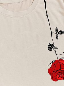 Camiseta Transpirable Sublimada con Diseño Gráfico Impreso en Toda la Superficie para Conjuntos Vibrantes de Verano y Festivales de Música 2026 - Product Image 4