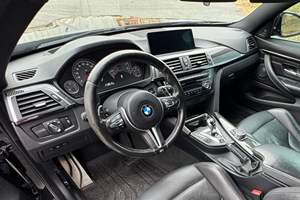<span class=keywords><strong>BMW</strong></span> <span class=keywords><strong>M4</strong></span> Coupé 2017 Usado, Paquete de Competición, Motor Turbo de 6 Cilindros y 444 hp, Paquete Ejecutivo, Sin Modificar - Product Image 2