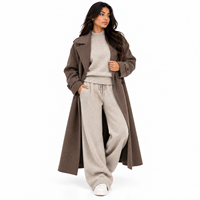 Ensemble de survêtement premium en maille épaisse et oversize pour femme, pull à col roulé et pantalon large, vente en gros OEM, vêtements d'intérieur d'hiver, marque privée