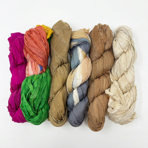 Rubans Sari 100% Soie Teints pour Emballage de Bijoux, Projets Artisanaux, Accessoires Cheveux & Décoration Textile - Product Image 1