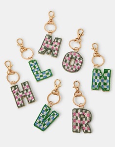 Porte-clés de luxe fait main perlé avec initiale personnalisée, brodé, pour cadeaux de mariage et cadeaux d'entreprise 2026 - Product Image 5
