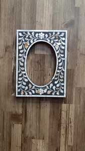 Hand Crafted Fresh Arrival Mother of Pearl Inlay Photo <b>Frame</b> | Black <b>With</b> Leaf Inlay Pattern | Handmade Luxury Décor - Product Image 2