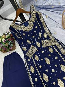 Presentamos el Nuevo Estilo de Kurti Elegante de 3 Piezas con Plazzo y Dupatta en Georgette Sintética de Secado Rápido, Ideal para Fiestas, con Hermosos Detalles - Product Image 6
