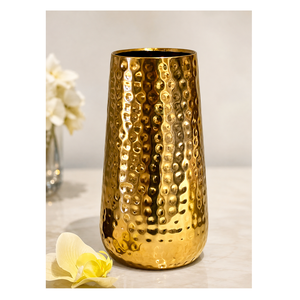 Vase en métal doré, finition martelée élégante, porte-fleurs décoratif, centre de table de luxe pour la décoration moderne de la maison, du salon et de la chambre - Product Image 1