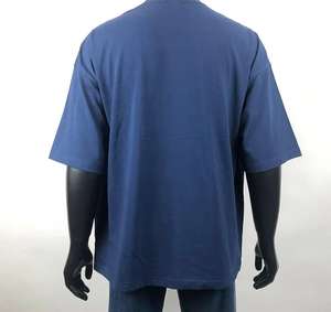 T-shirt Vintage Streetwear Personnalisé pour Homme en Coton Épais Délavé à l'Acide, Coupe Oversize Boxy, Vierge pour Impression DTG, T-shirt avec Logo - Product Image 3