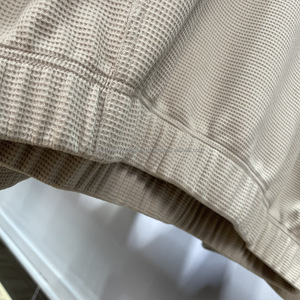 H5519 Otoño Invierno Nuevas Llegadas Al Por Mayor Personalizadas 360 Gsm Mezclas de Algodón Estilo Waffle con Cierre de Cremallera, Forro Polar Bordado, Transpirable y de Secado Rápido - Product Image 4