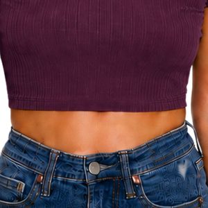 Haut court côtelé violet foncé pour femme, manches courtes, col rond, coupe ajustée, décontracté, tricoté, T-shirt d'été tendance en coton et élasthanne extensible - Product Image 6