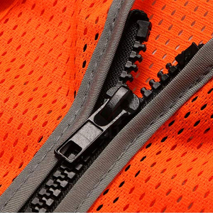 Chaleco de Seguridad de Poliéster de Alta Visibilidad con Logotipo de Alta Calidad, Múltiples Bolsillos, Reflectante ANSI Clase 1 EN ISO 20471 Clase 2, con Luz LED Intermitente e Impermeable - Product Image 6