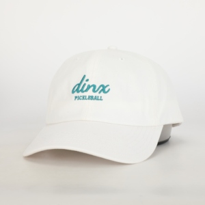 Gorro de Esquí Personalizado de 6 Paneles con Serigrafía Geométrica e Impresión Digital en Poliéster/Algodón - Product Image 1