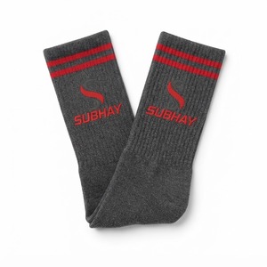 Chaussettes avec logo Subway International gris foncé avec rayures rouges unisexe adulte - Product Image 4
