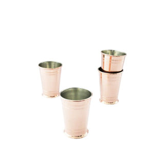 Juego de vasos de cóctel de cobre de inspiración vintage al por mayor, elegantes vasos Mint Julep con diseño de cuentas para uso en bares domésticos y restaurantes. - Product Image 1