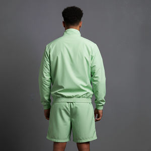 Ensemble court 2 pièces streetwear pour homme 100 % coton, longueur genou, avec veste et short personnalisables, couleur unie, passepoil noir – Vente en gros - Product Image 6