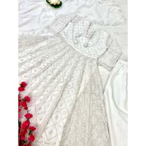 Vestidos de noche de diseñador Elegante vestido Anarkali con Pent y Dupatta para ropa de fiesta - Product Image 1