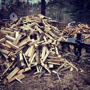 Bois de chauffage en chêne séché au four, en sacs plastiques, longueurs 25 cm et 33 cm, taille 2-10 mm, origine Royaume-Uni - Product Image 5