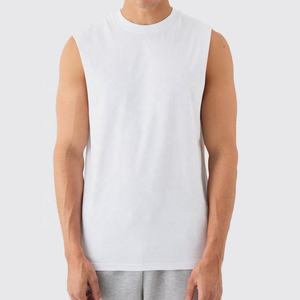 เสื้อยืดออกกำลังกายสำหรับผู้ชายเสื้อยืดแขนกุดผ้าคอตตอน180 GSM กำหนดเองได้ - Product Image 4