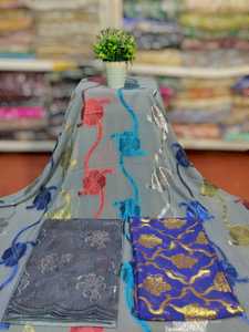 ชุดหรูหรา ราคาประหยัด ผ้าโซมาเลียนฟรานซาวี ดีรัก ลายพิมพ์นามธรรมและลายใบไม้ ประดับด้วยกลิตเตอร์สีทองอย่างประณีต สำหรับงานแต่งงาน - Product Image 3