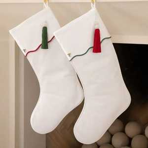 Calcetín Navideño de Terciopelo Blanco Puro con Borde de Piel Sintética, Calcetín Colgante para Chimenea, Bolsa de Regalo de Lujo para las Fiestas de Invierno - Product Image 1